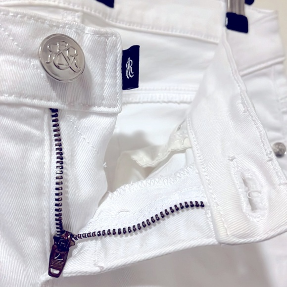 Rock & Republic White Denim Jeans - Picture 4 of 6